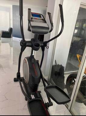 ProForm Endurance 520 E Front Drive Elliptical with iFit Capability